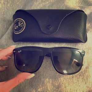 Rayban boyfriend black sunglasses (non-polarized)